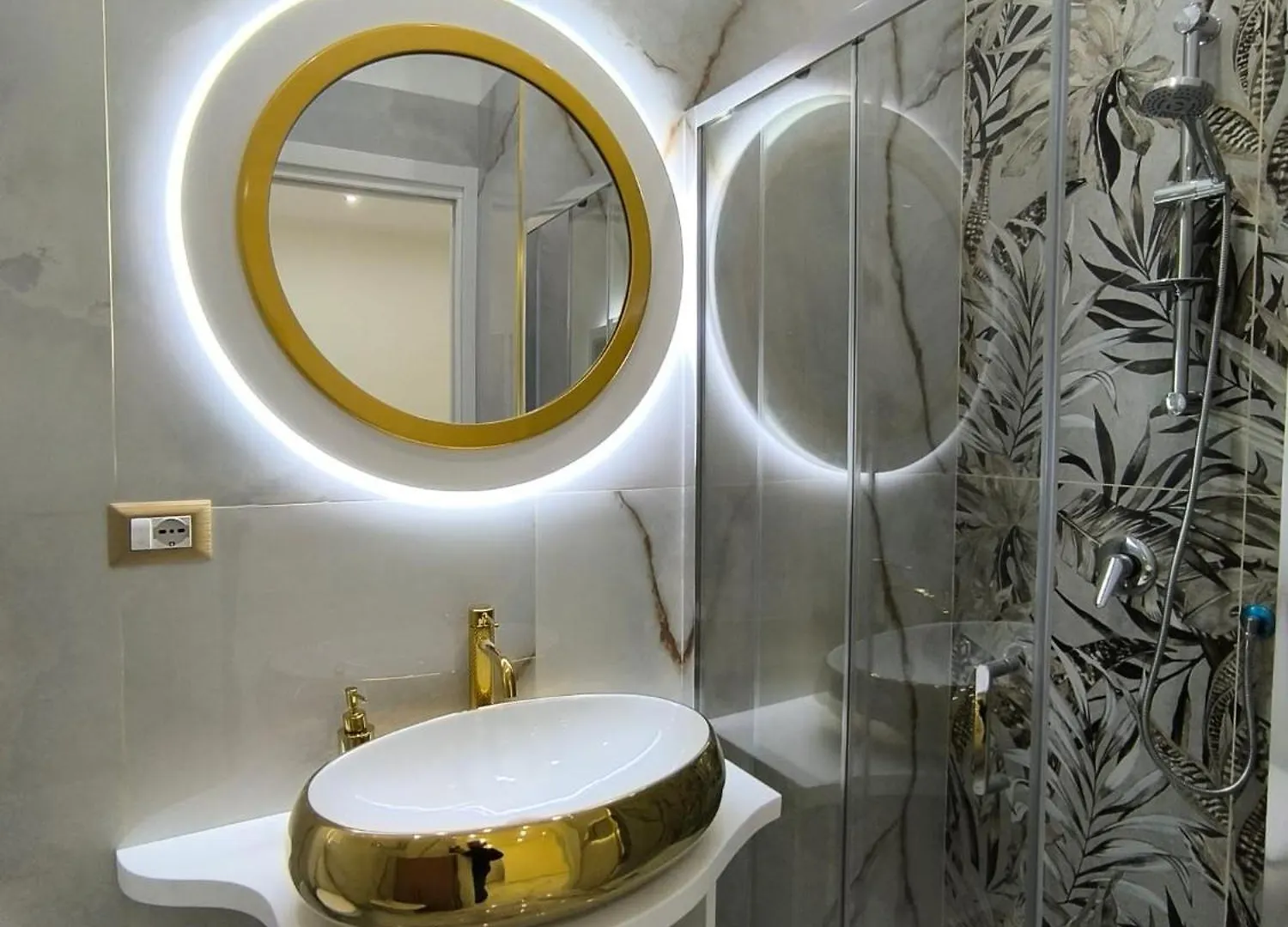 I Correra Luxury House Hotel Naples 0*,  Italy
